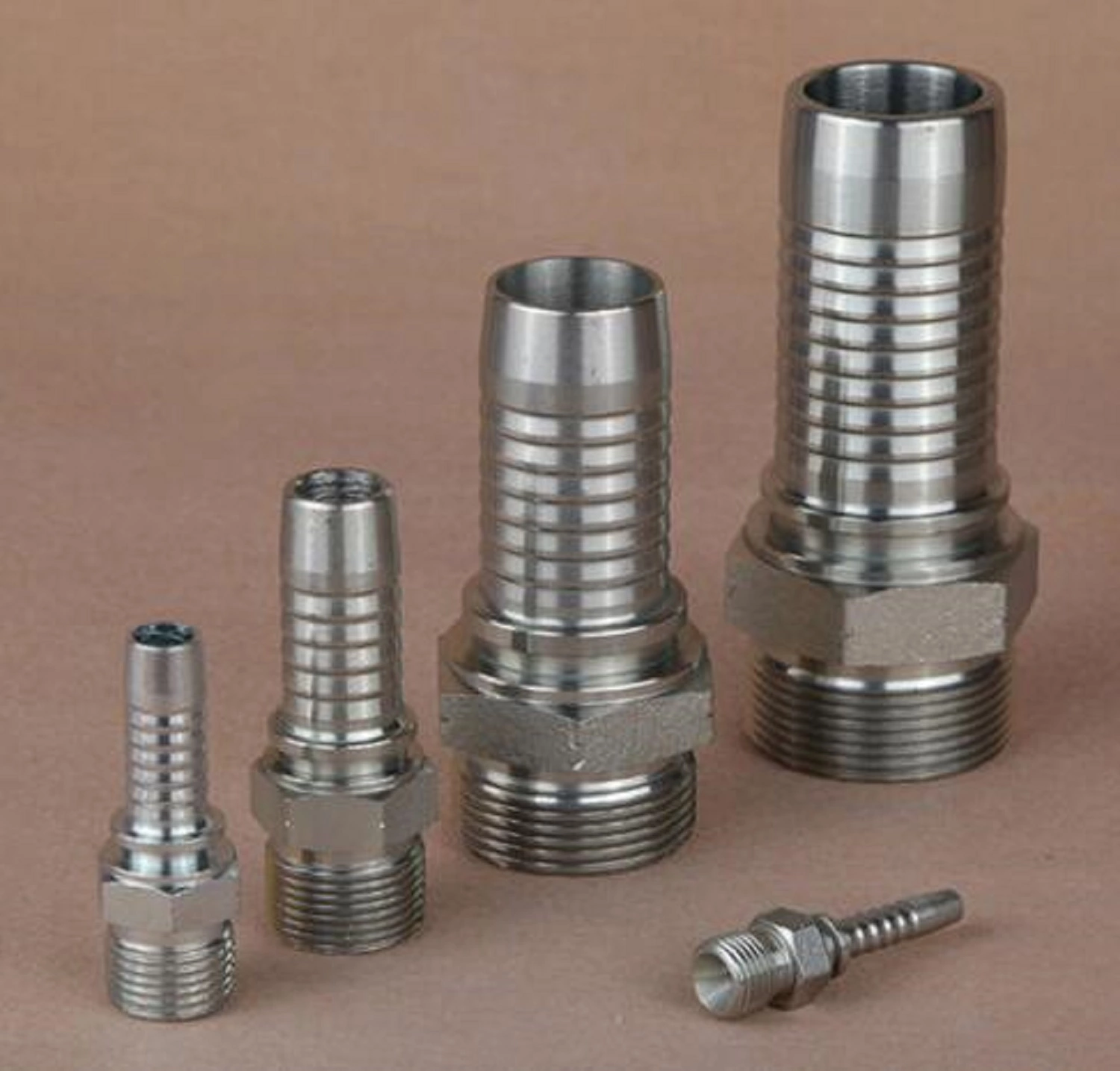 Chinese Priduce DIN /SAE Hydraulic Rubber Hose Fittings